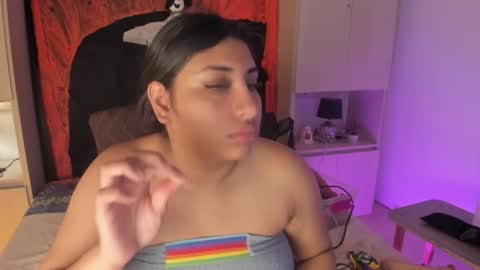 GABRIELA LOPEZ online show from 11/02/25, 04:04