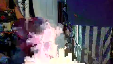 canoelicker69 online show from 10/18/25, 05:25