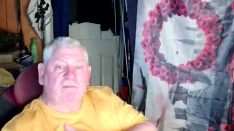 Snapshot of canoelicker69 chatting on 04/18/26, 07:58 canoelicker69 online show from 04/18/26, 07:58
