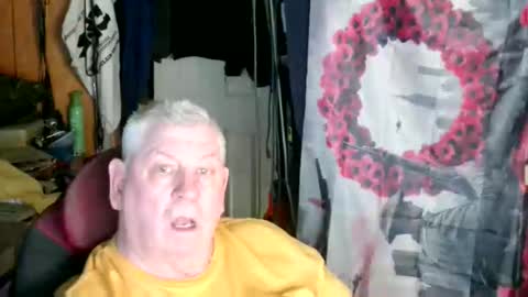 Snapshot of canoelicker69 chatting on 04/19/26, 06:43 canoelicker69 online show from 04/19/26, 06:43