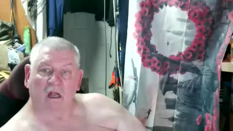 Snapshot of canoelicker69 chatting on 04/21/26, 06:55 canoelicker69 online show from 04/21/26, 06:55