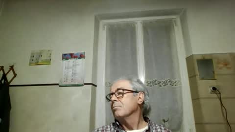 Snapshot of cantera577 chatting on 04/13/26, 09:42 cantera577 online show from 04/13/26, 09:42