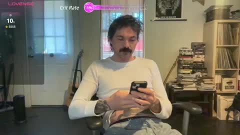 Snapshot of cantleavethehouse chatting on 01/05/25, 04:59 cantleavethehouse online show from 01/05/25, 04:59