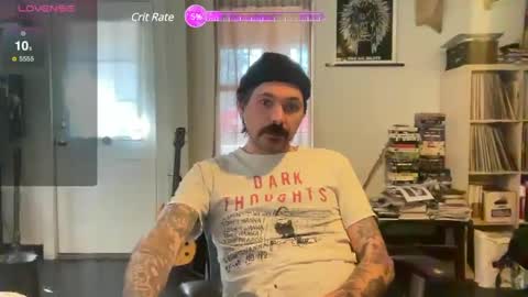 Snapshot of cantleavethehouse chatting on 01/07/25, 07:38 cantleavethehouse online show from 01/07/25, 07:38