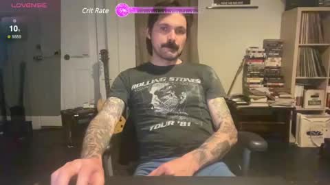 Snapshot of cantleavethehouse chatting on 02/01/25, 08:08 cantleavethehouse online show from 02/01/25, 08:08