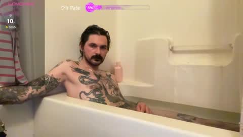 Snapshot of cantleavethehouse chatting on 02/26/25, 01:53 cantleavethehouse online show from 02/26/25, 01:53