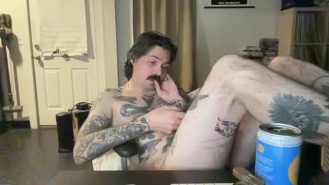 Snapshot of cantleavethehouse chatting on 03/01/25, 09:07 cantleavethehouse online show from 03/01/25, 09:07