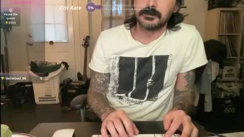 Snapshot of cantleavethehouse chatting on 09/19/25, 10:21 cantleavethehouse online show from 09/19/25, 10:21