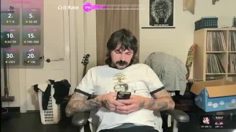 Snapshot of cantleavethehouse chatting on 10/08/25, 08:01 cantleavethehouse online show from 10/08/25, 08:01