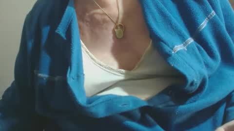 Snapshot of capitanfuturo44 chatting on 09/28/25, 12:54 Cinzia ex regina online show from 09/28/25, 12:54