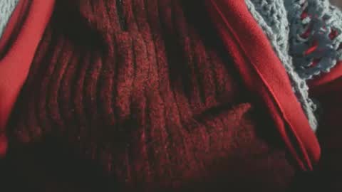 Snapshot of capitanfuturo44 chatting on 10/14/25, 02:07 Cinzia ex regina online show from 10/14/25, 02:07