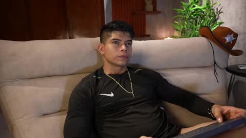 David Capizzi online show from 10/23/25, 04:56