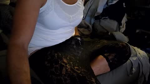 capoo24 online show from 10/08/25, 02:09