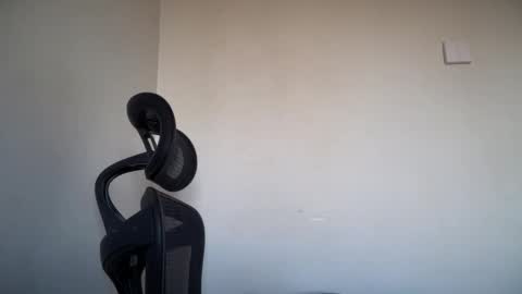 Emma online show from 10/29/25, 06:37