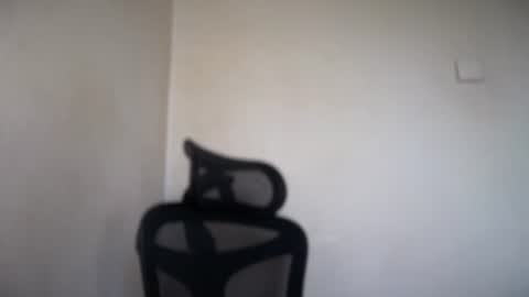 Snapshot of cappuccinokiss chatting on 07/10/26, 07:12 Emma online show from 07/10/26, 07:12