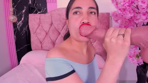 Snapshot of capricornio_16 chatting on 10/10/25, 05:17 CAPRICORNIO online show from 10/10/25, 05:17