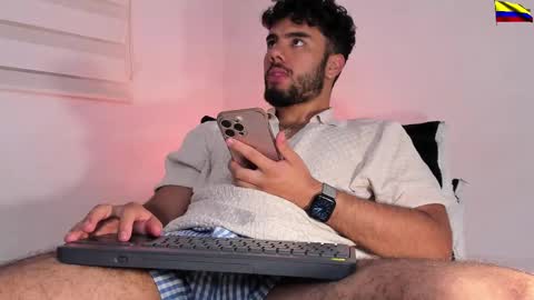 caprywilliams online show from 02/13/25, 06:09