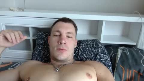 follow my twitter  online show from 12/22/25, 05:15