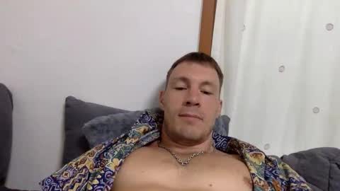 follow my twitter  online show from 02/05/26, 05:34