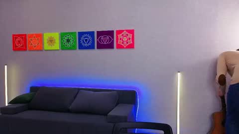 Snapshot of captain______america chatting on 12/23/25, 06:11 David online show from 12/23/25, 06:11