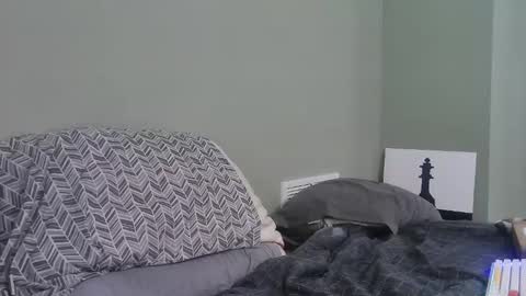 Snapshot of captain_chris8 chatting on 10/21/25, 12:44 captain_chris8 online show from 10/21/25, 12:44