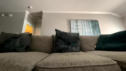 Snapshot of captaincumgun chatting on 10/22/25, 06:18 Captaincumgun online show from 10/22/25, 06:18