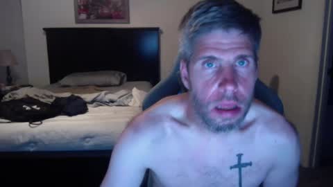 Snapshot of captmorgan30263 chatting on 06/15/26, 03:53 captmorgan30263 online show from 06/15/26, 03:53