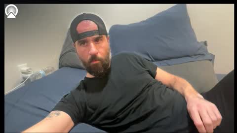 Snapshot of captnblackbeard chatting on 01/09/26, 06:27 captnblackbeard online show from 01/09/26, 06:27