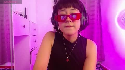 Amy online show from 10/12/25, 03:38