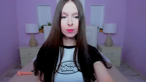   Cara  My schedule this week  Wed Thu Fri Sat 2300  0800 overnight online show from 03/06/26, 09:33