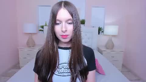 Snapshot of caraford chatting on 07/02/26, 04:07 Cara My schedule this week Wed Thu Fri Sat 2300 0800 overnight online show from 07/02/26, 04:07