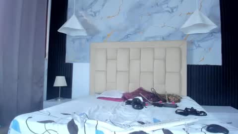 Cara  online show from 12/16/25, 02:33