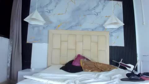 Snapshot of caraiosh_ chatting on 02/03/26, 10:53 Cara online show from 02/03/26, 10:53