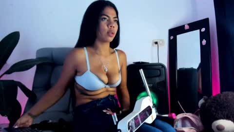 Snapshot of caraiosh_ chatting on 03/30/26, 02:40 Cara online show from 03/30/26, 02:40