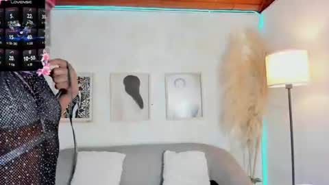 Snapshot of caramel_kiss_ chatting on 06/25/26, 12:31 caramel_kiss_ online show from 06/25/26, 12:31