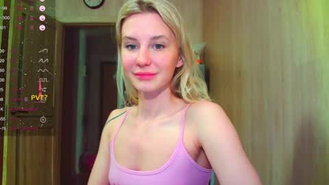 Snapshot of caramel_pie_ chatting on 04/09/26, 09:09 caramel online show from 04/09/26, 09:09