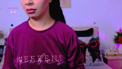 Snapshot of cardi_sin chatting on 12/15/25, 04:50 cardi_sin online show from 12/15/25, 04:50