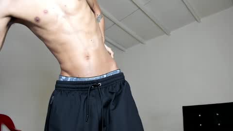 Carlos and Cristian  online show from 01/08/25, 06:09