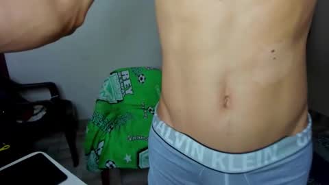 Carlos and Cristian  online show from 10/23/25, 11:24