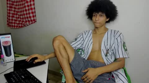 Carlos and Cristian  online show from 11/02/25, 10:28