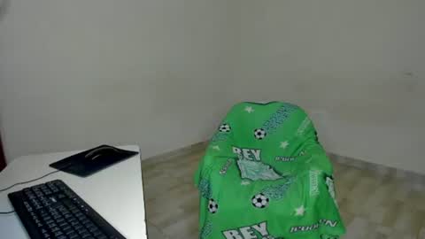 Carlos and Cristian  online show from 06/17/26, 01:08