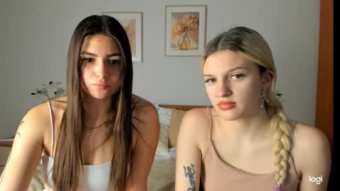 caressyourself online show from 01/13/25, 02:32