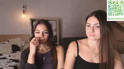 caressyourself online show from 09/26/25, 02:21