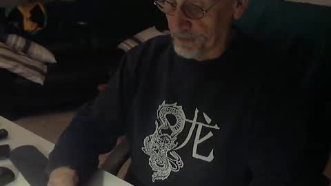 Snapshot of cargo69 chatting on 02/15/25, 05:50 cargo69 online show from 02/15/25, 05:50