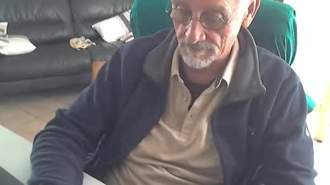 Snapshot of cargo69 chatting on 10/03/25, 03:20 cargo69 online show from 10/03/25, 03:20