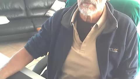 Snapshot of cargo69 chatting on 10/05/25, 09:07 cargo69 online show from 10/05/25, 09:07