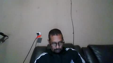 Adams huge online show from 12/16/25, 06:51