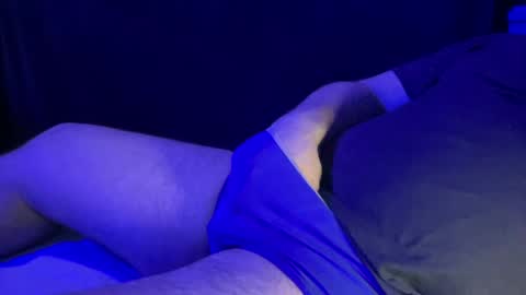 Snapshot of caribouu chatting on 02/09/25, 10:09 caribouu online show from 02/09/25, 10:09