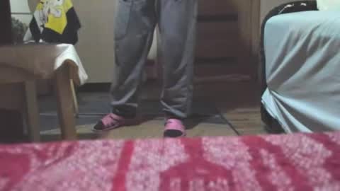 Laz online show from 02/12/26, 06:19