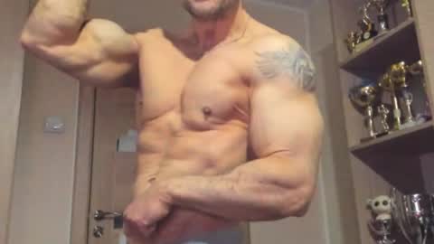 Laz online show from 02/15/26, 11:23